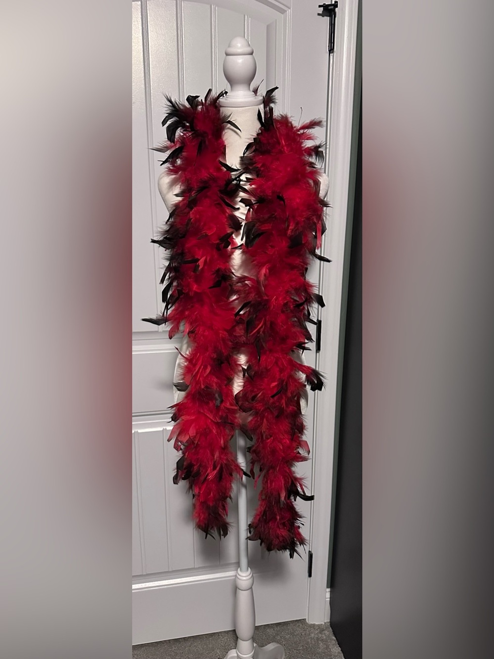 🎃 Red Black Feather Boa Burlesque Flapper Saloon Girl Costume Accessory 🎃